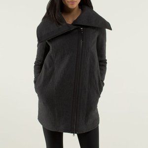 Lululemon Virasana Blanket Wrap Jacket Size 12